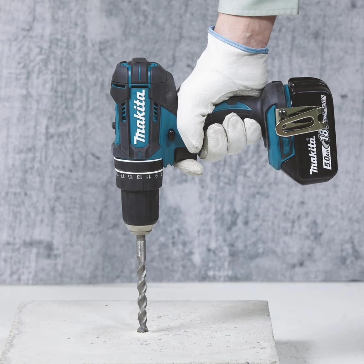 Makita DHP482RFX9 Batería Taladro 18V LXT 62Nm 2x3.0Ah MAKPAC 92 Accesorios