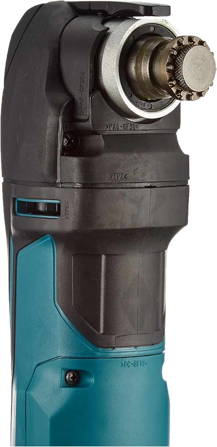 Multiherramienta 18V LXT MakPac Cierra rápido marca Makita