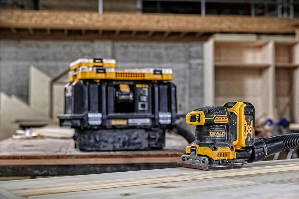 DEWALT DCW200N-XJ DCW200N 18V XR 1/4 hoja de lijadora de palma, 18 V