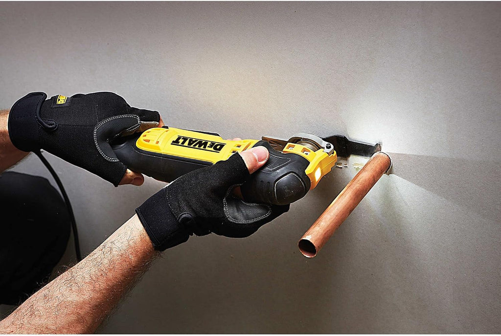 DeWALT DWE315KT-QS - Multiherramienta Oscilante de 300 W, 22.000 opm, Incluye 37 Accesorios y Maletin, Negro/ Amarillo