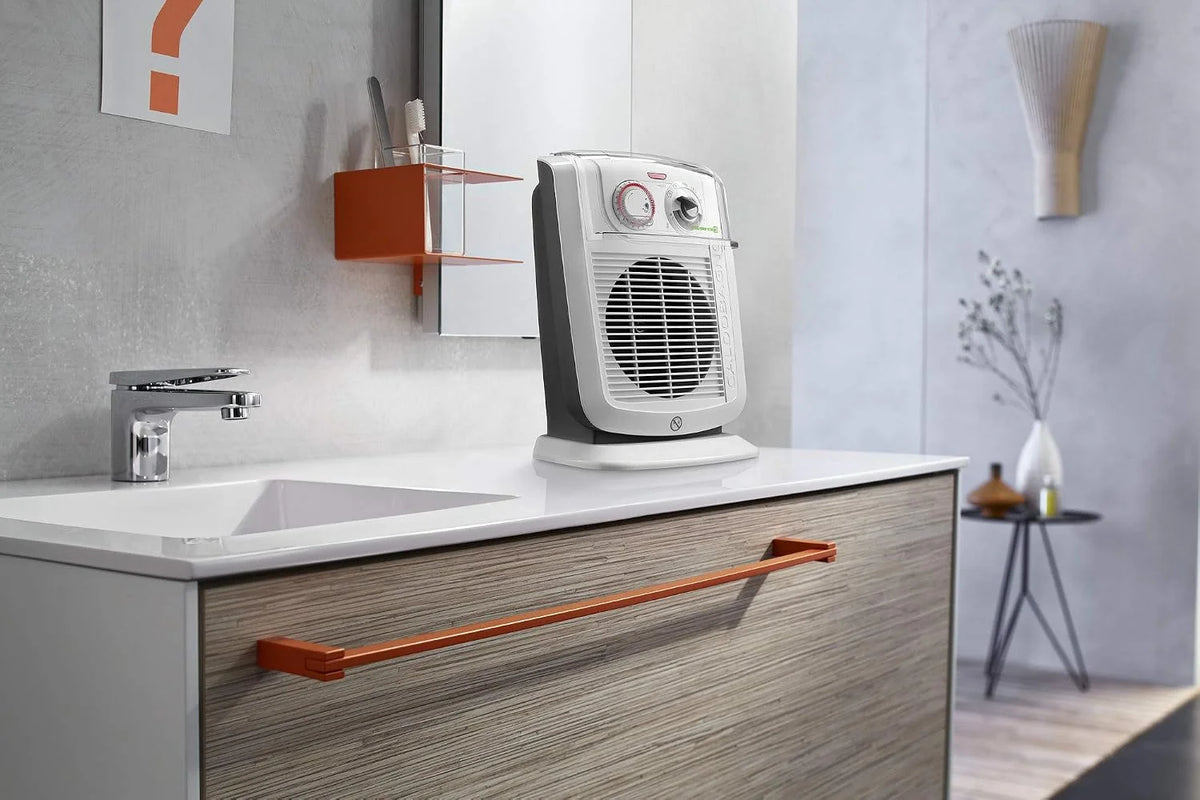 DeLonghi HBC3052T Bathroom Convector with 3 Power 800/1400/2200 W