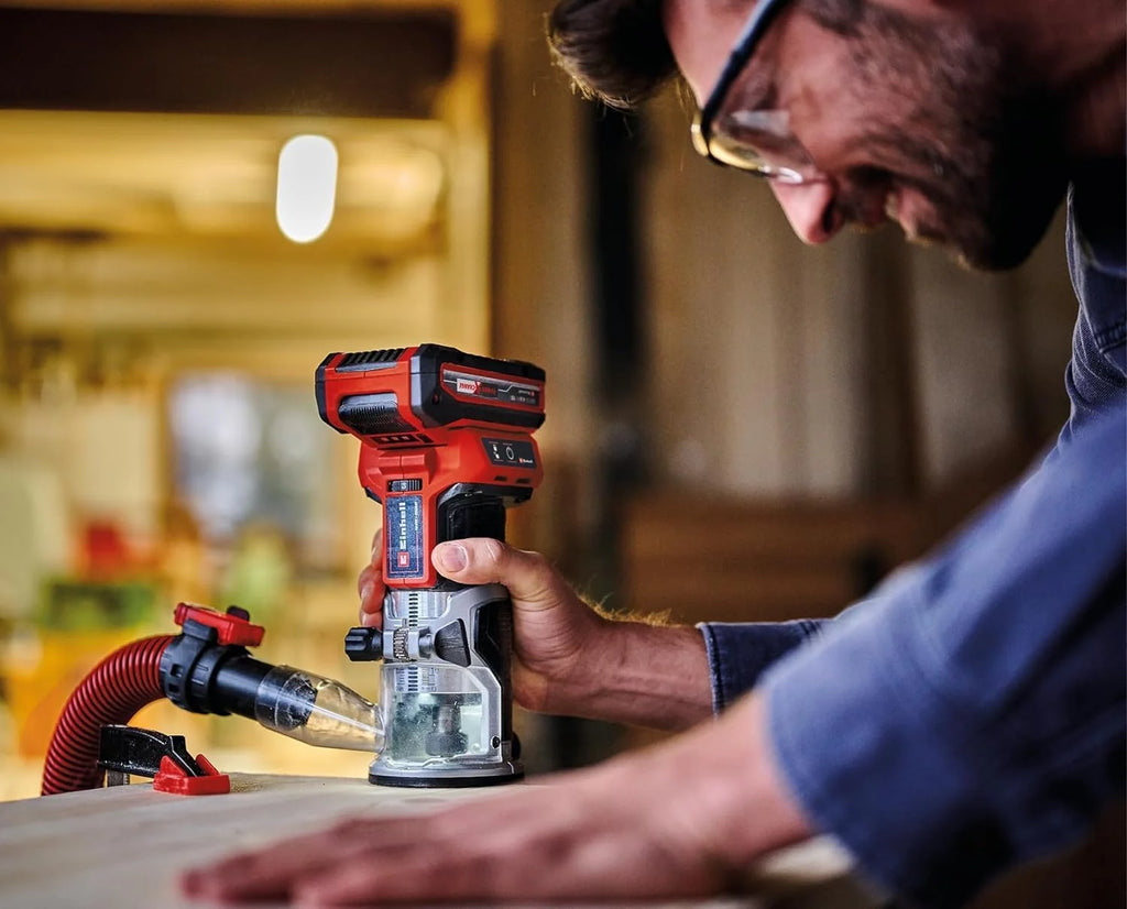 Einhell Professional Fresadora de cantos a batería TP-ET 18 Li BL-Solo