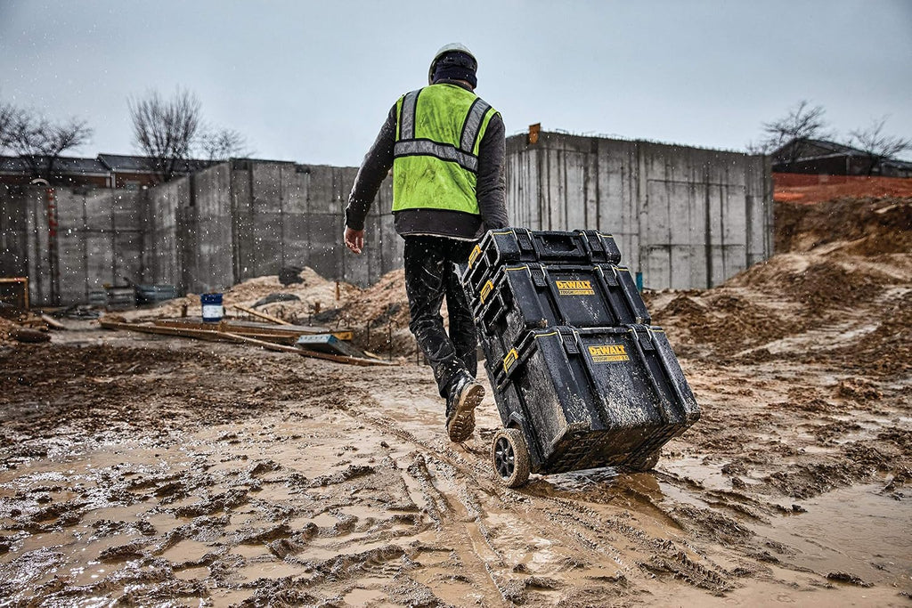 DEWALT DWST83402-1, Taller modular 3en1 TOUGHSYSTEM 2.0, Robusto, 2 armarios de pequeña y mediana capacidad y 1 armario móvil de gran capacidad, IP65. Negro y amarillo