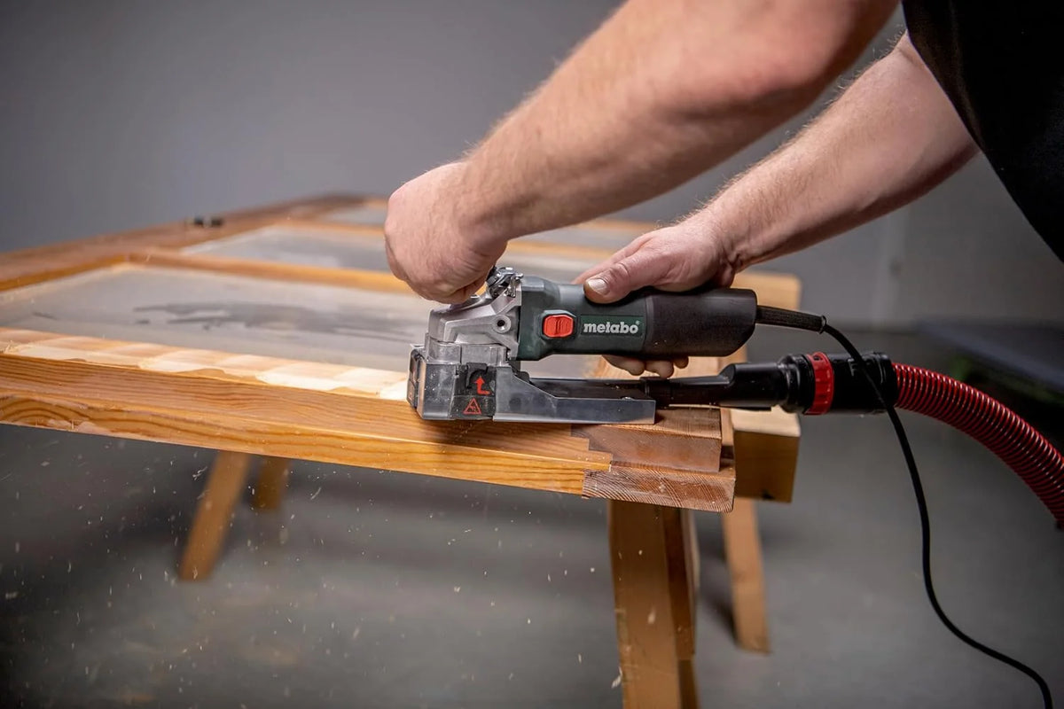 metabo LF 850 S Fresadora de Pintura, 850 W para Madera con metaBOX