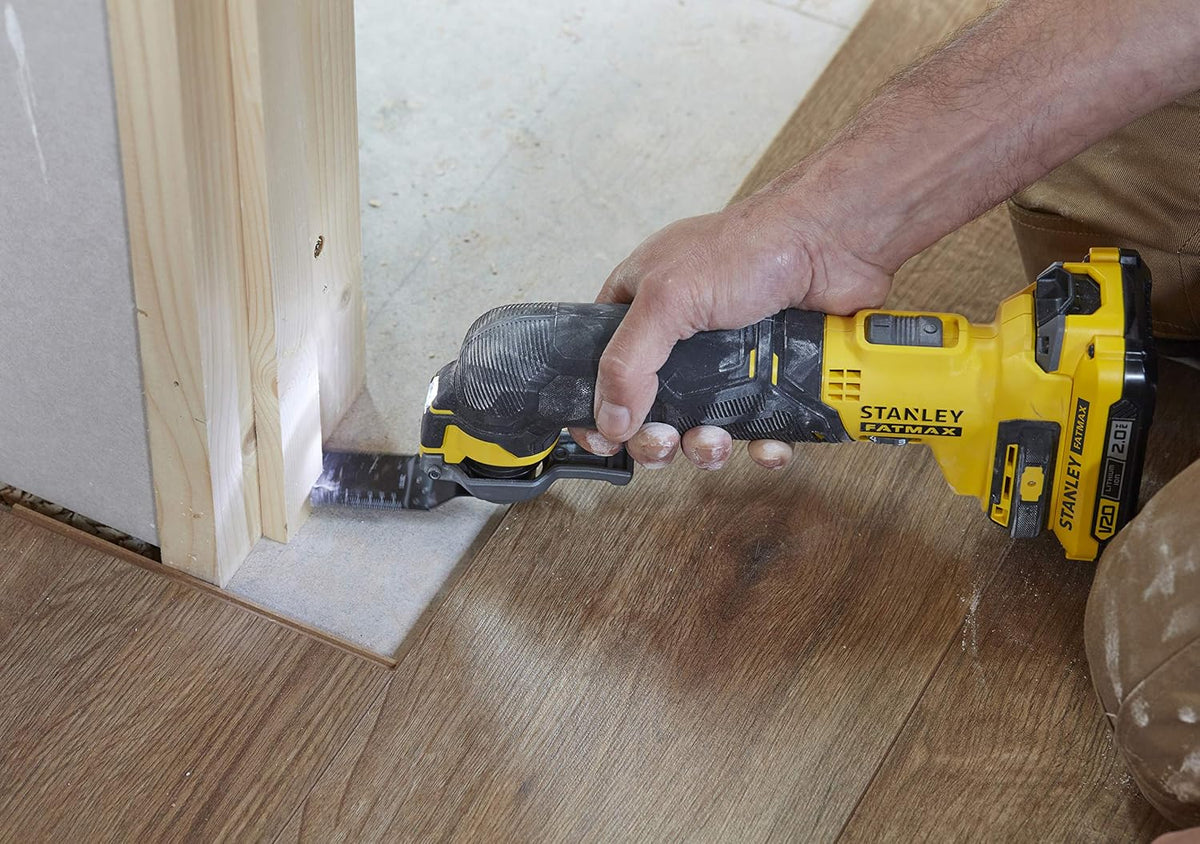 Stanley FATMAX SFMCE500D2K-QW - Herramienta Multifunción Rotativa Sin Cable, 8000-18000 oscil/min, Con 1 Maletín, 2 Baterías 2Ah, 1 Cargador Gama FATMAX V20 (18v)