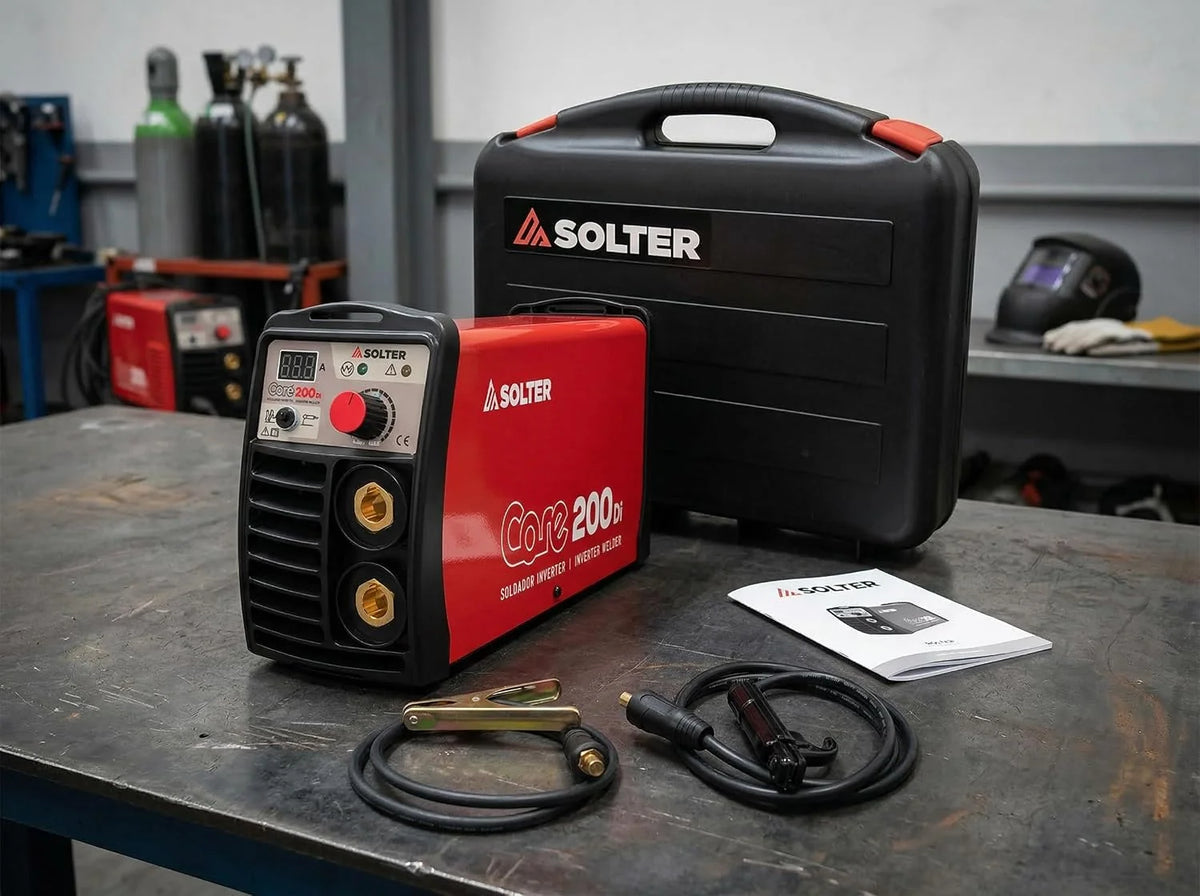 Solter - Soldador Inverter CORE 200Di, 200A de Potencia, Ciclo de Trabajo Profesional MMA y TIG Lift-Arc Tecnología Nanocrystaline con Accesorios