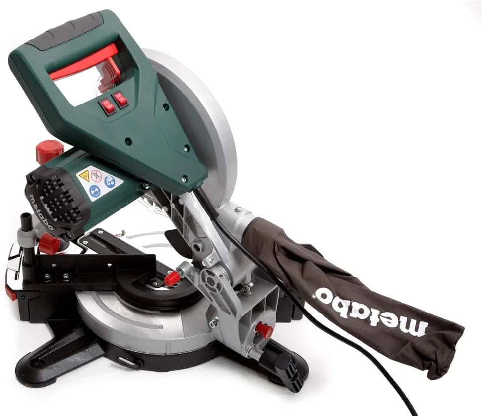 Metabo KS 216 M 619216000, Sierra Ingletadora