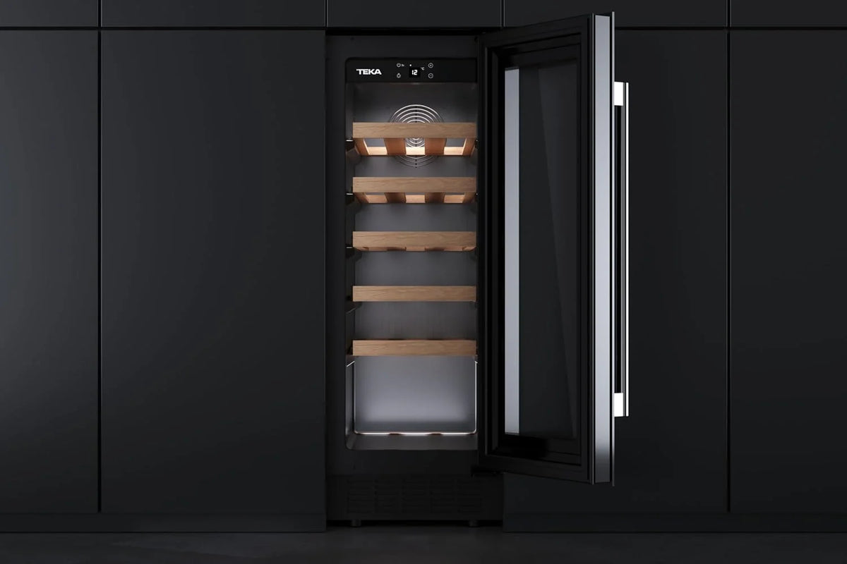 Teka - Vinoteca - Enfriador de vinos independiente con capacidad para 20 botellas y control de temperatura ajustable - Modelo Sommelier RVU 10020 GBK