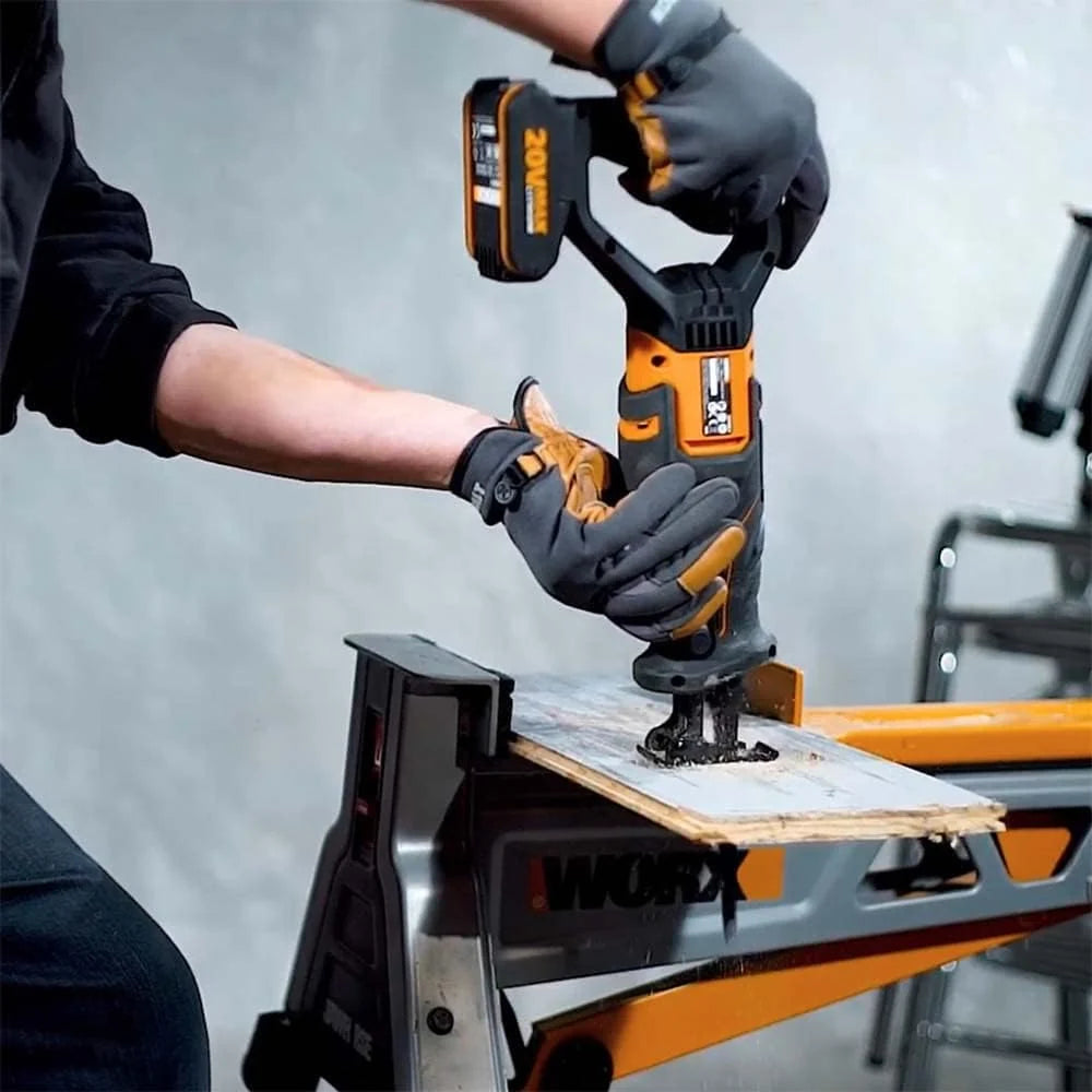 WORX WX500 Sierra de sable 20V PowerShare, Batería 2Ah, Control de velocidad variable, Cambio de cuchillas sin herramientas, Patín pivotante ajustable