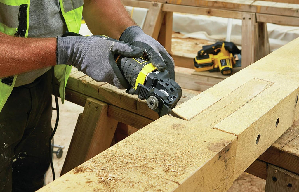 STANLEY FATMAX Multiherramienta Oscilante 300W, Cambio de Accesorios sin Herramientas, Velocidad Variable, Cortes Precisos y Eficientes, Incluye 18 Accesorios y Maletín - FME650K-QS