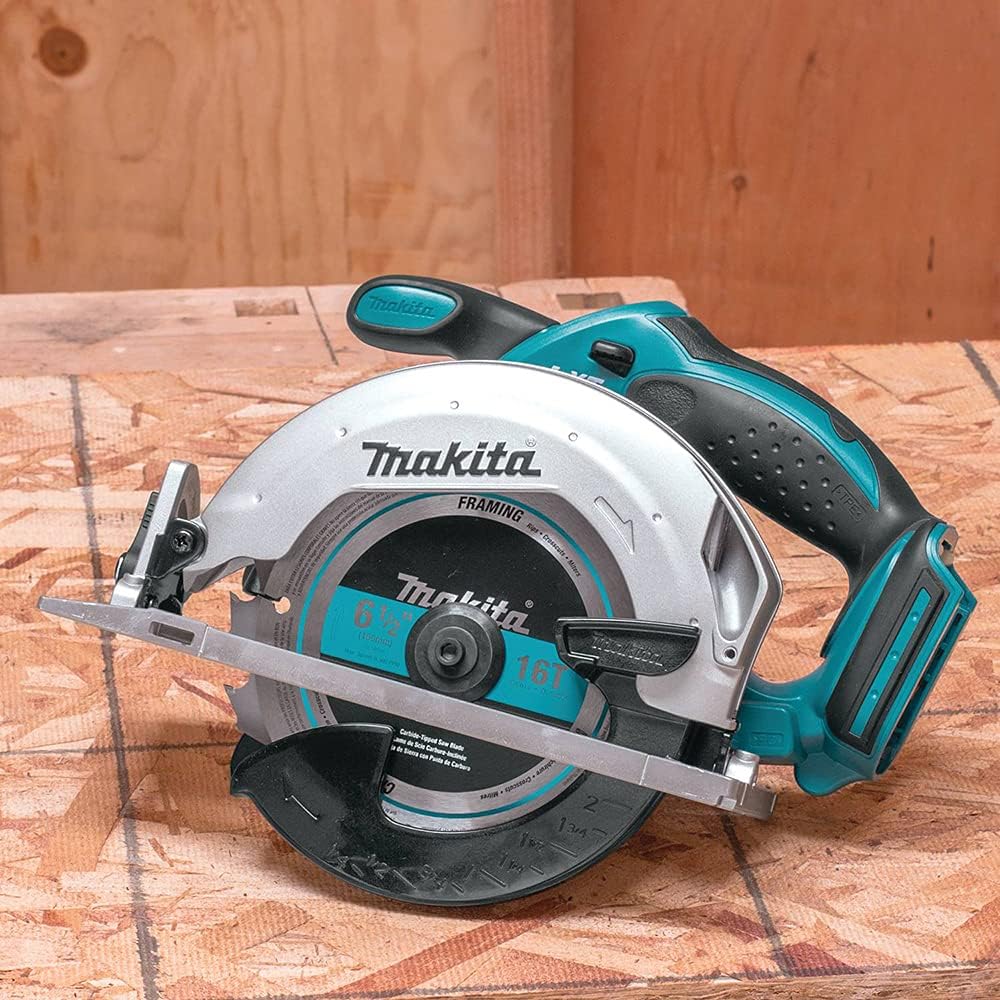 Makita DSS611Z, 200 W, 18 V, One size